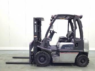 Nissan FD02A20