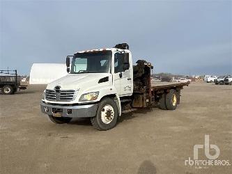 Hino 338