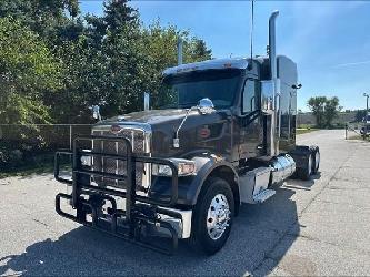 Peterbilt 567