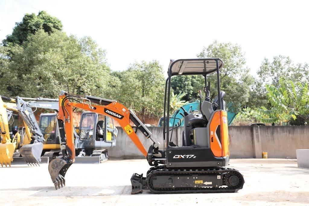 Doosan DX 17 Crawler excavators