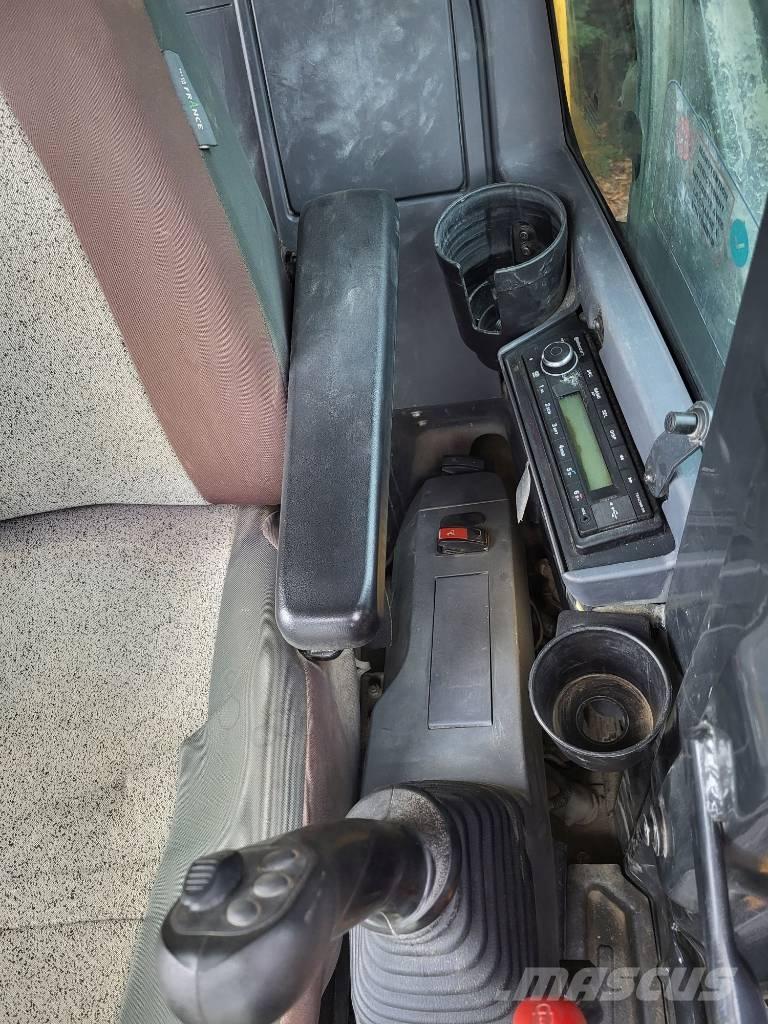 Komatsu PC88MR-11 Midi excavators  7t - 12t