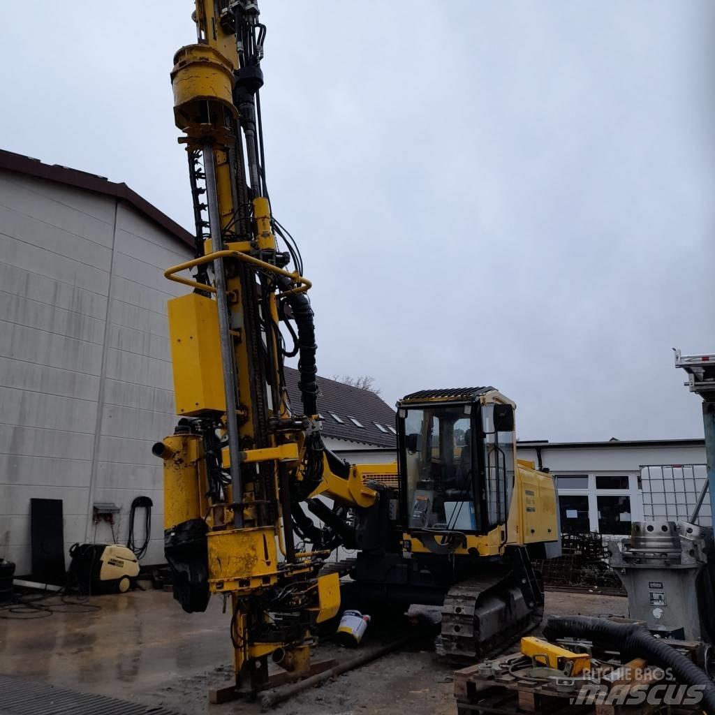 Atlas Copco F6 Surface drill rigs