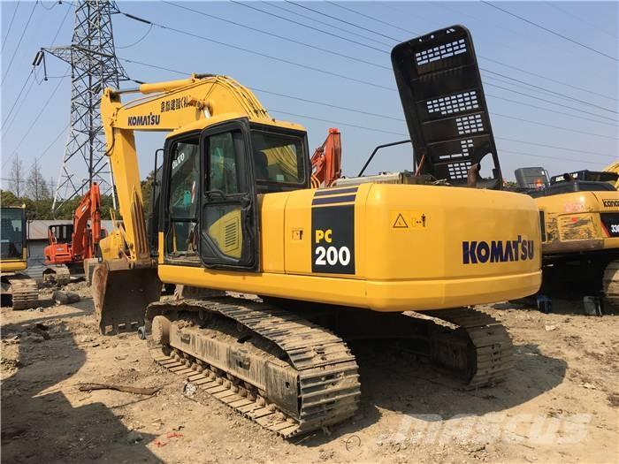 Komatsu PC 200-7 Crawler excavators