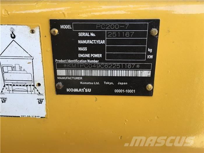 Komatsu PC 200-7 Crawler excavators