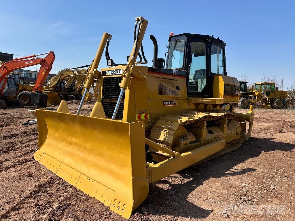 CAT D6G Crawler dozers