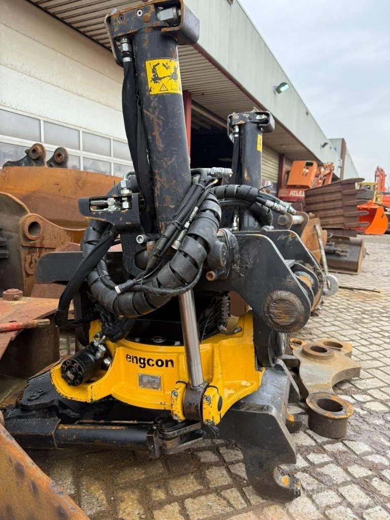 Engcon EC 233 Rotators