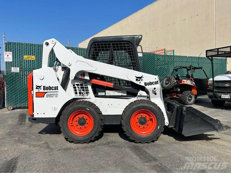 Bobcat S 570 Skid steer loaders