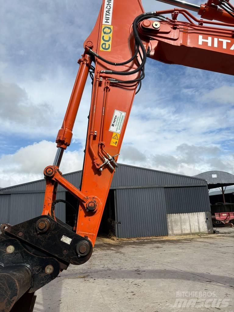 Hitachi 210LC Crawler excavators