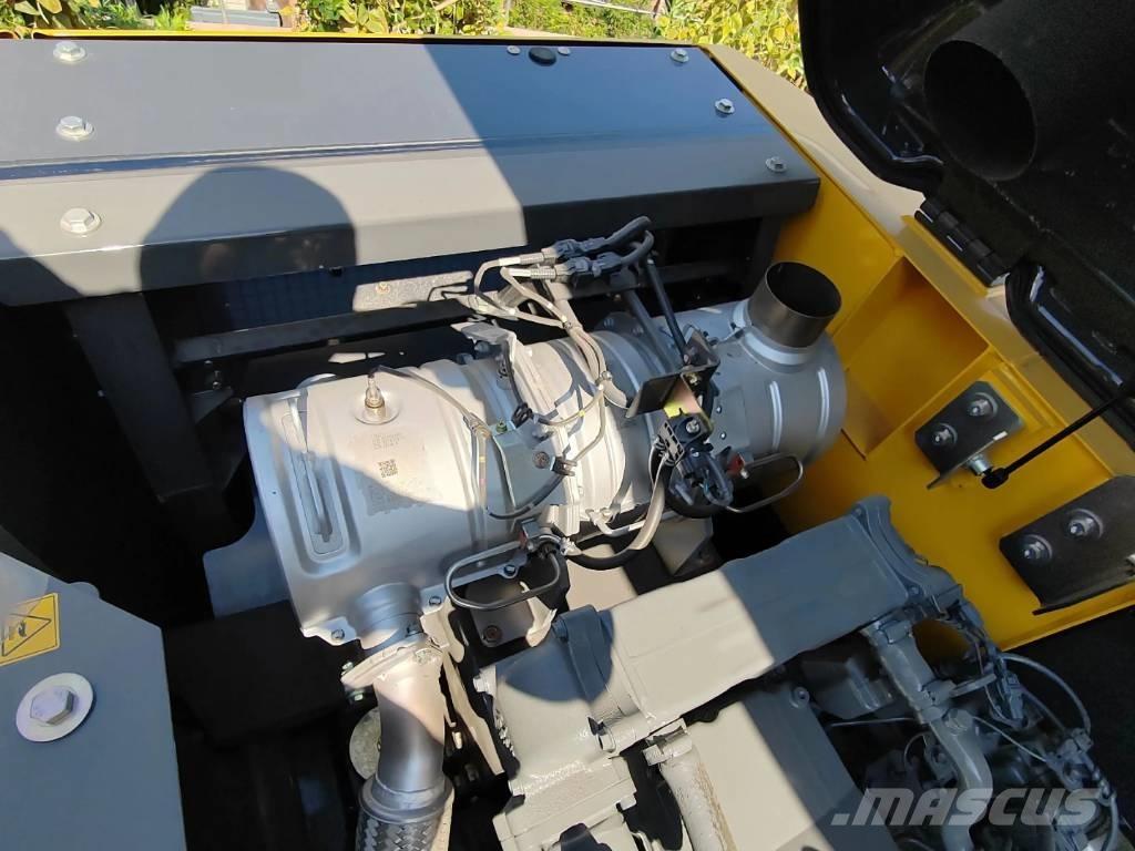 Sumitomo SH210 Crawler excavators