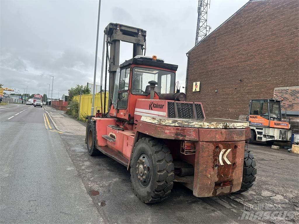 Kalmar DCD160-12 Diesel trucks