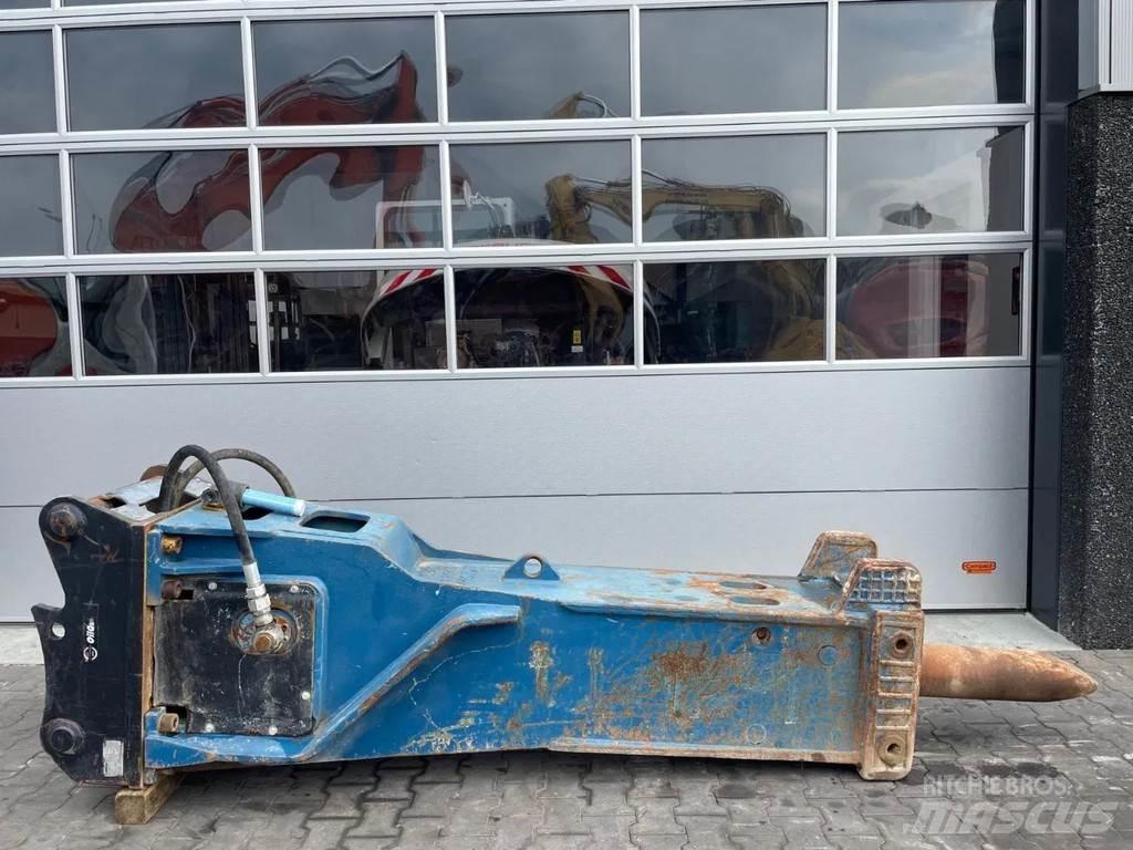 Atlas Copco HM2500 Hammers / Breakers