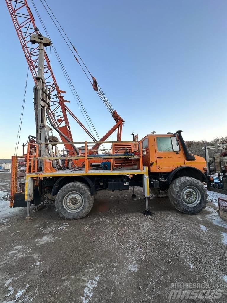Comacchio 450 Waterwell drill rigs