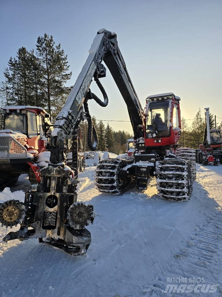 Komatsu 901 Harvesters