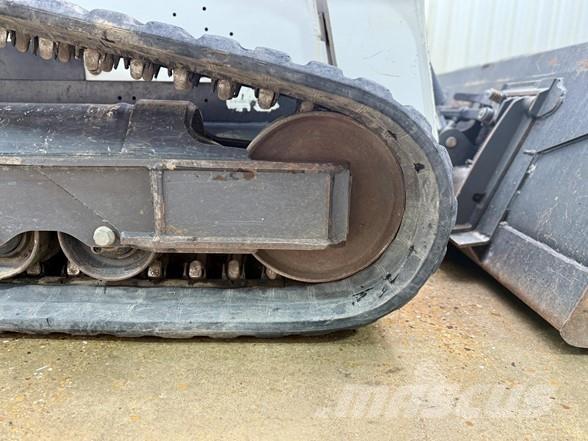 Bobcat T770 Skid steer loaders