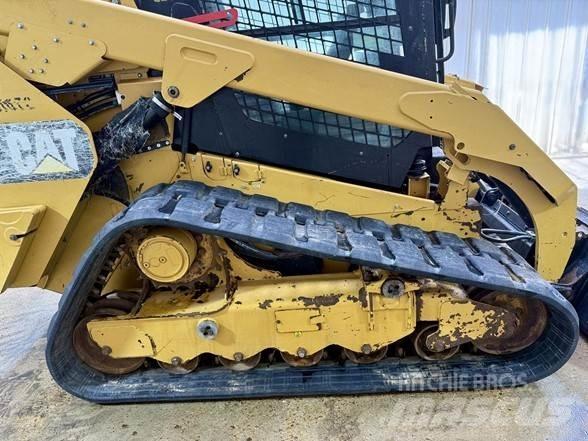 CAT 299D2 XHP Skid steer loaders