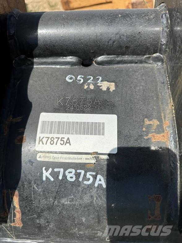 Kubota K7875A Buckets