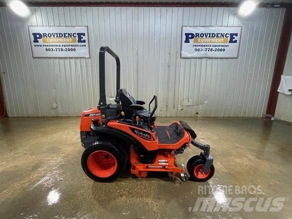 Kubota ZD1211L Zero turn mowers