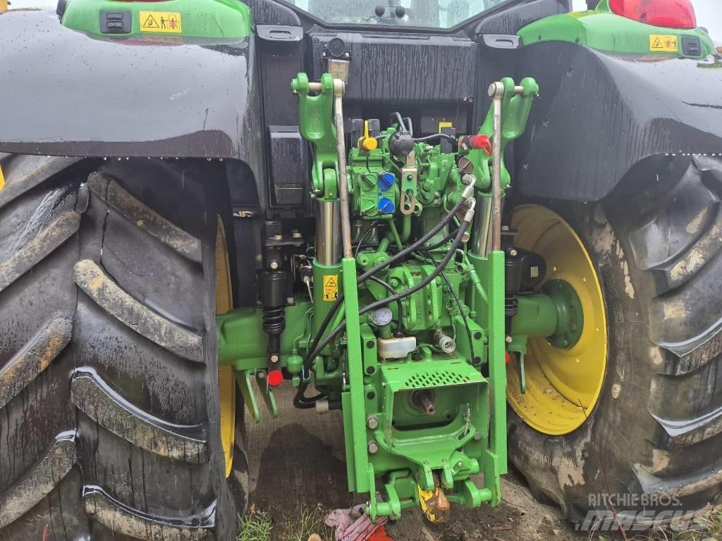John Deere 6155 M Tractors