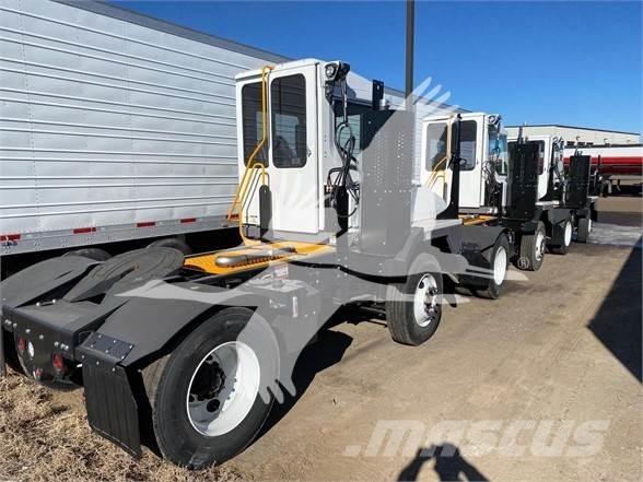 Ottawa T2 Terminal tractors