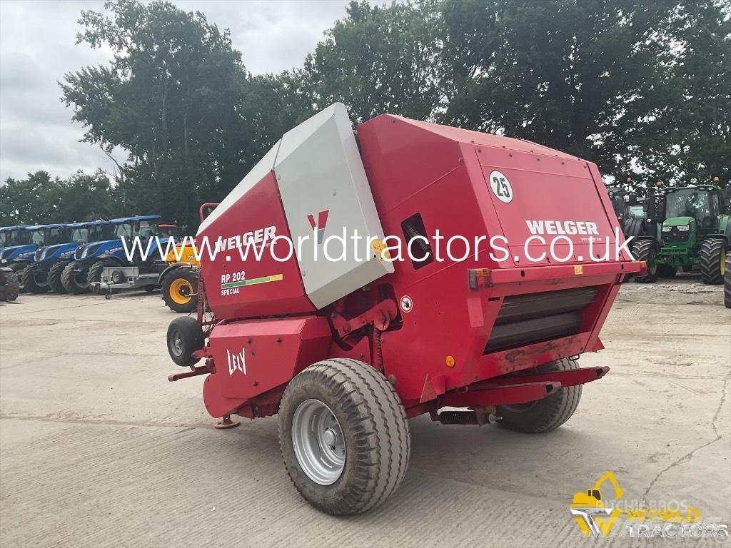 Lely WELGER RP202 Round balers