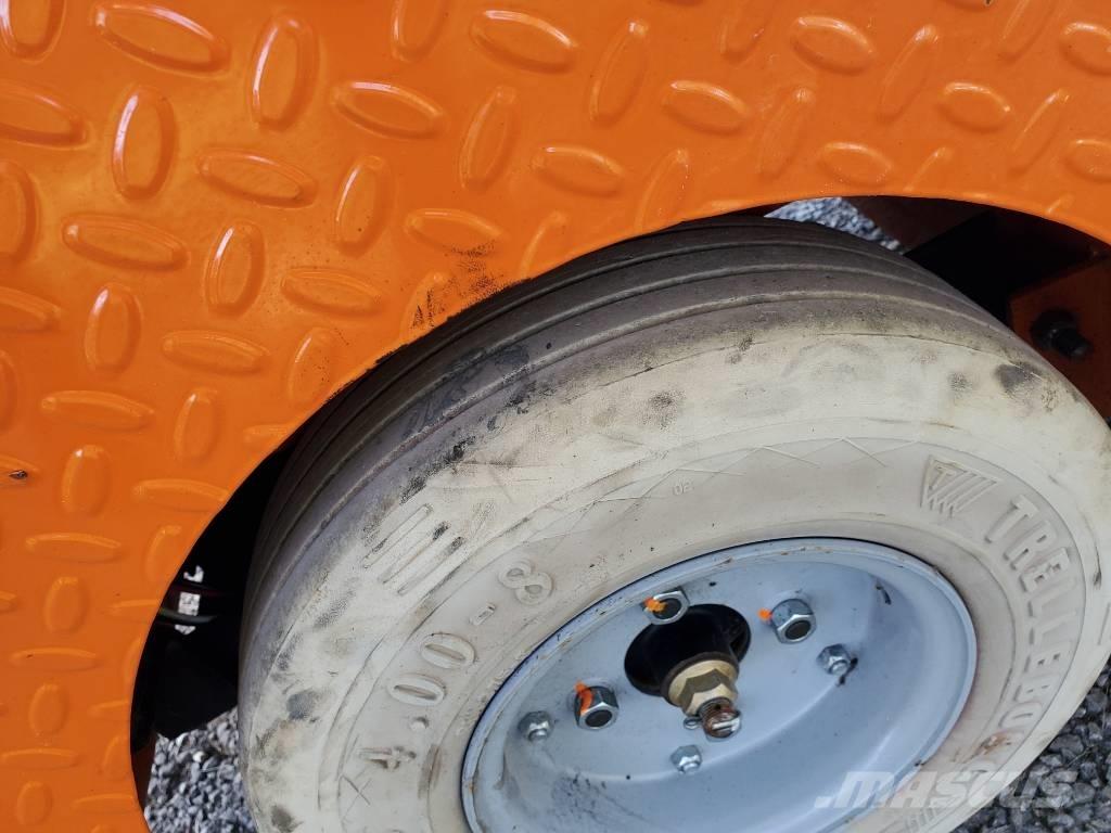 Taylor-Dunn SS536 Towing trucks