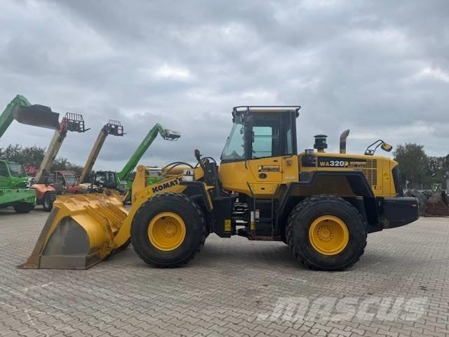 Komatsu WA 320 Wheel loaders