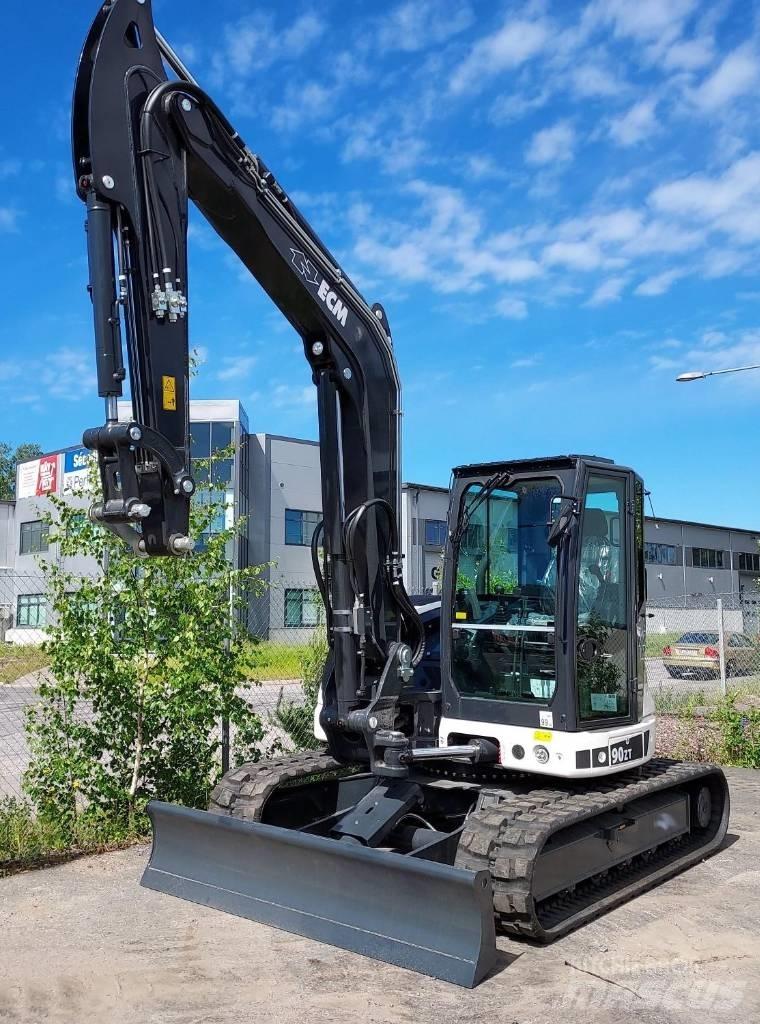 ECM 90ZT Midi excavators  7t - 12t