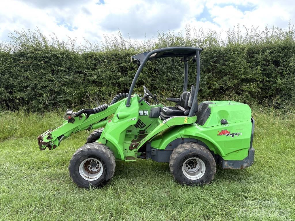Avant 755 i Mini loaders