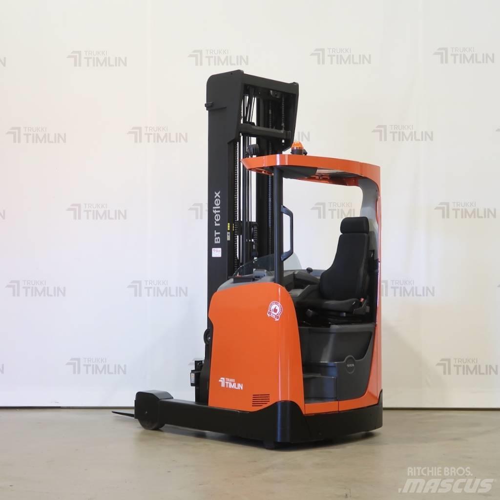 Toyota RRE160H Reach trucks