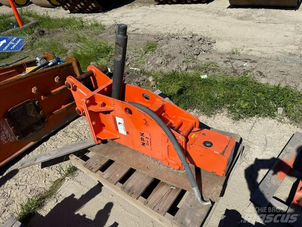 NPK PH 3 Hammers / Breakers