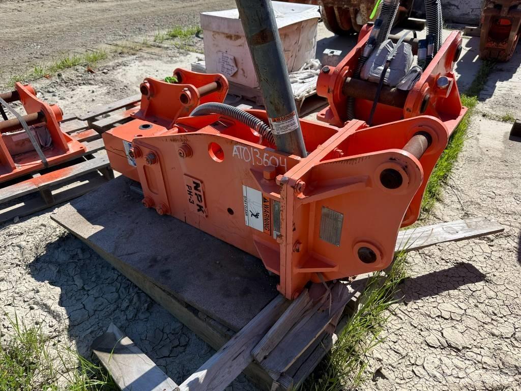 NPK PH 3 Hammers / Breakers