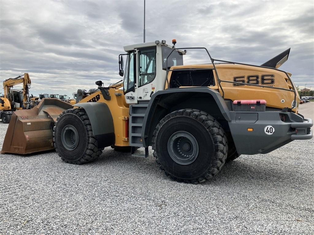 Liebherr L586 Xpower Wheel loaders