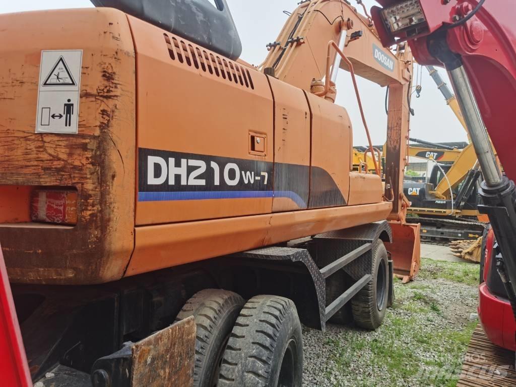 Doosan DH 210 W-7 Wheeled excavators