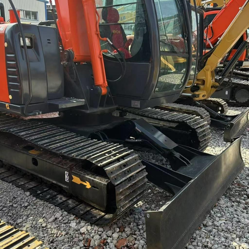 Hitachi ZX 70 Crawler excavators