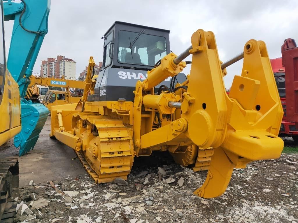 Shantui SD32 Crawler dozers
