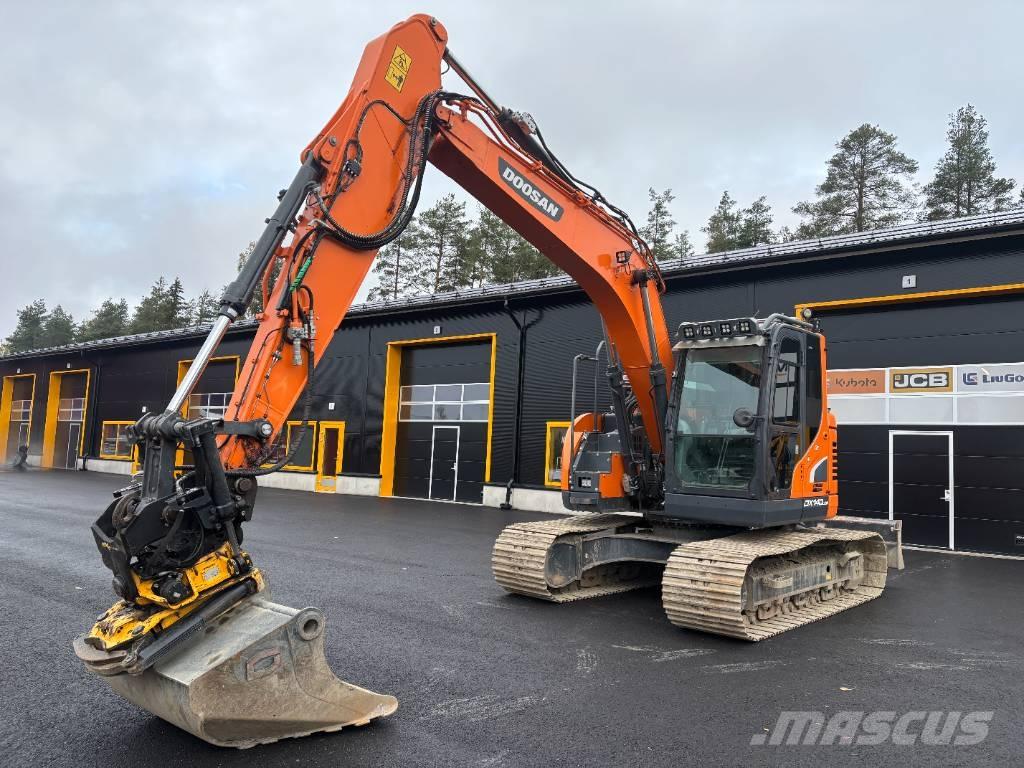 Doosan DX 140 LCR Crawler excavators
