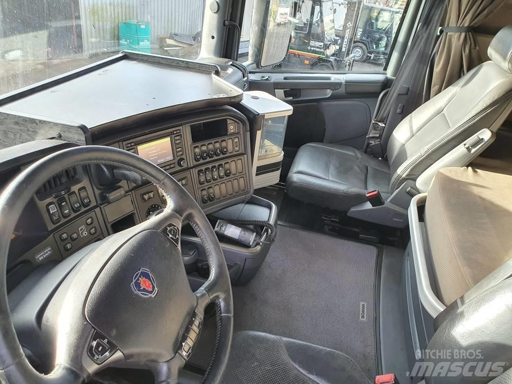 Scania R 490 Wood chip trucks