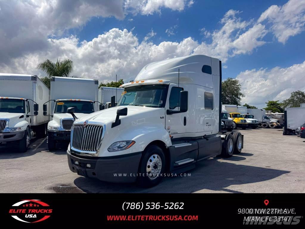 International LT Tractor Units