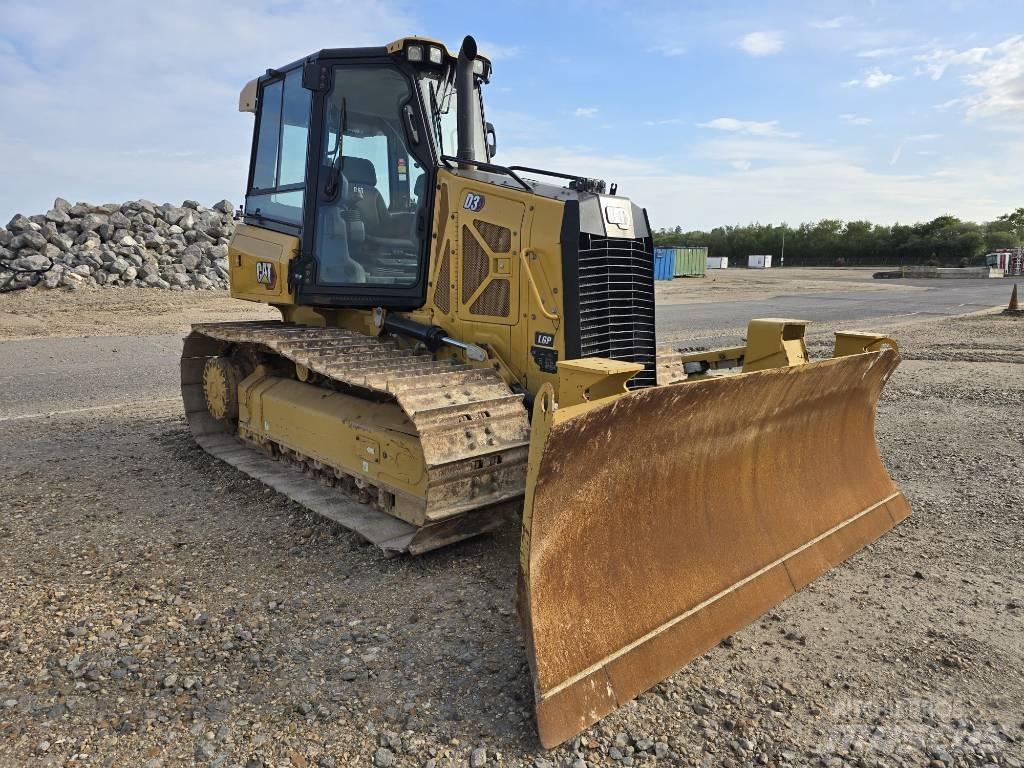 CAT D 3 LGP Crawler dozers