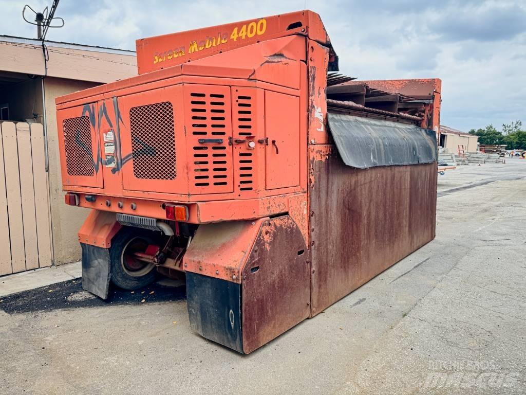 Extec 4400 Screeners