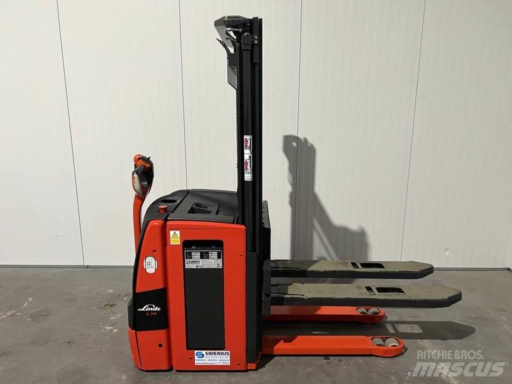 Linde L14 Pedestrian stacker