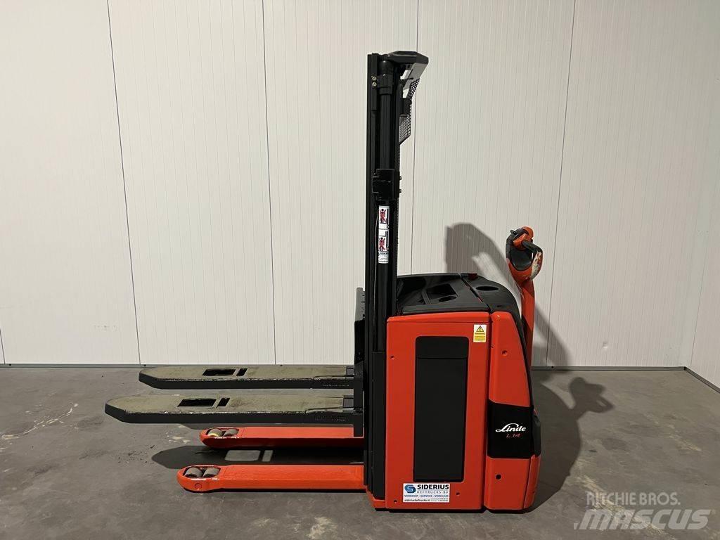 Linde L14 Pedestrian stacker