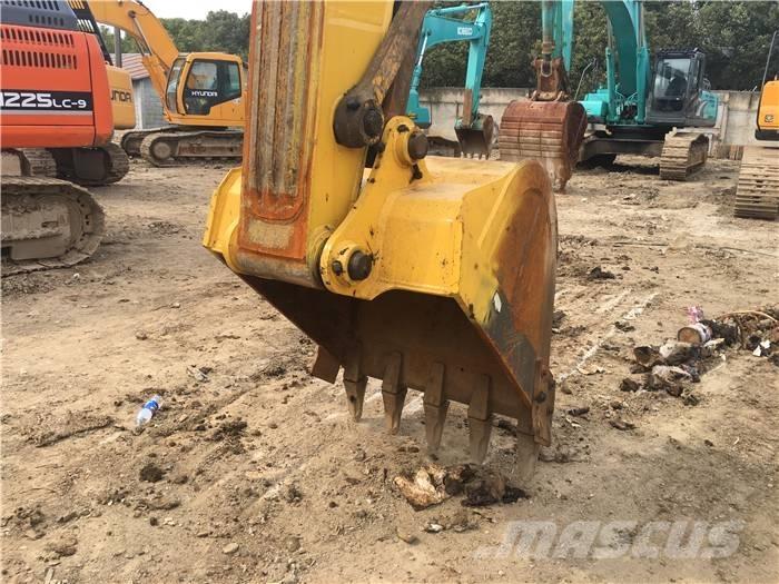 Komatsu PC 200-7 Crawler excavators