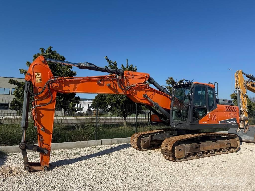 Doosan DX 235 NLC-5 Crawler excavators