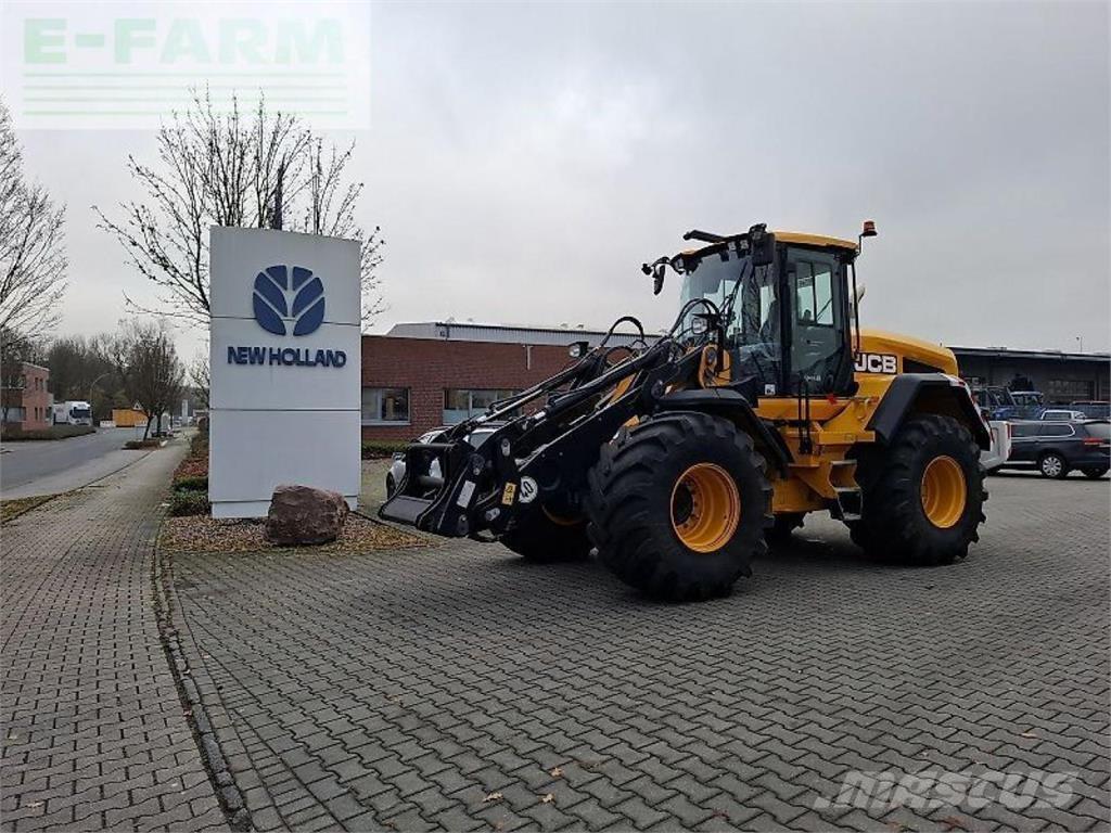 JCB 427 agri Mini excavators < 7t (Mini diggers)