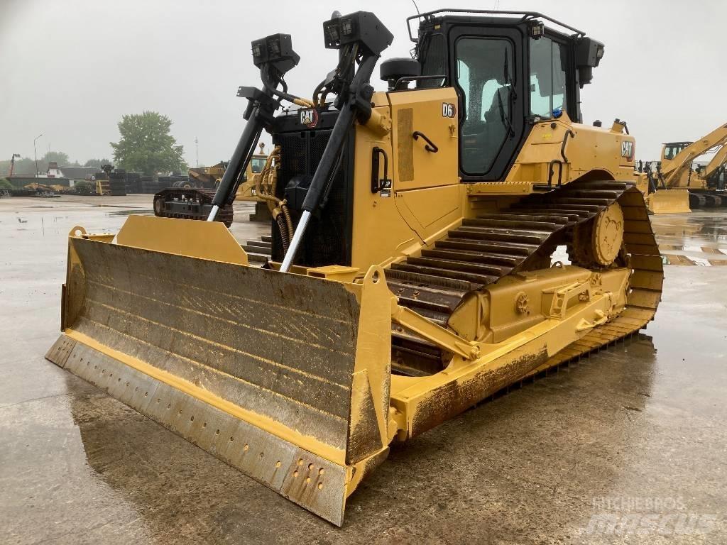 CAT D6 LGP Crawler dozers
