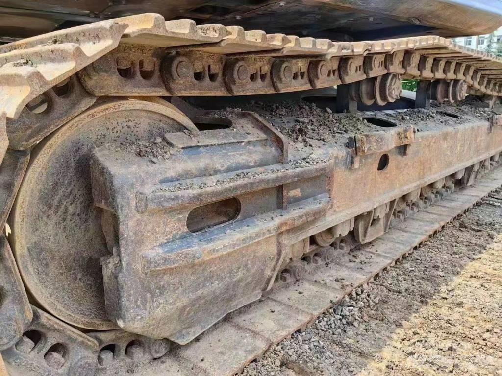 Doosan DX 300 Crawler excavators