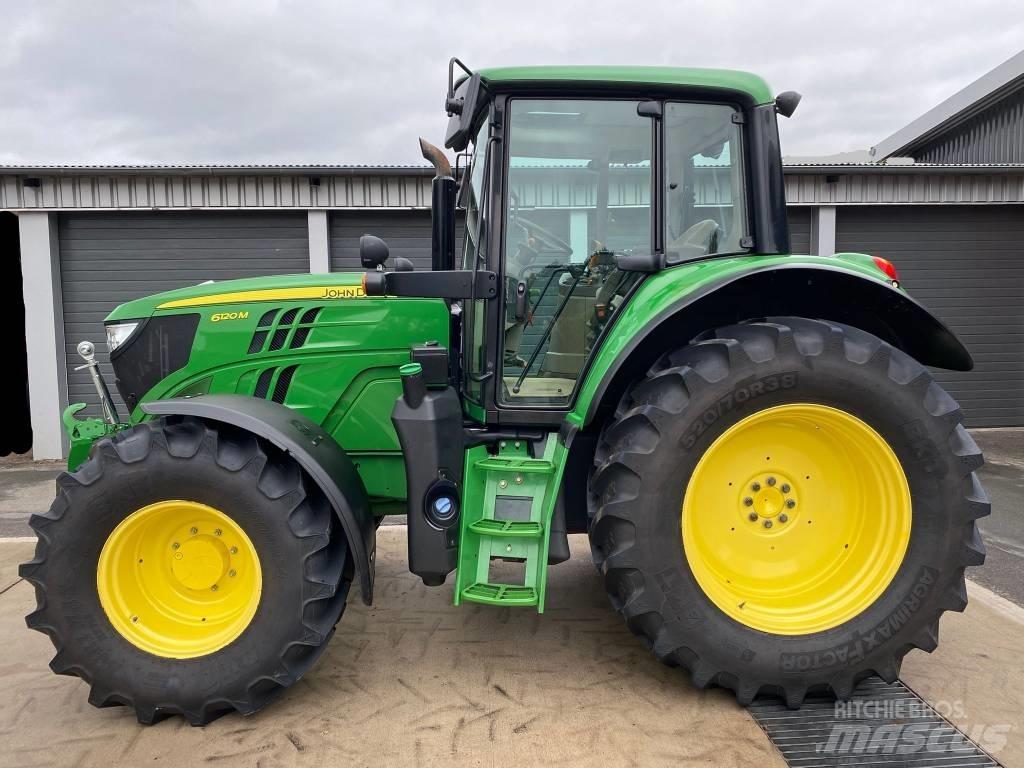John Deere 6120 M Tractors