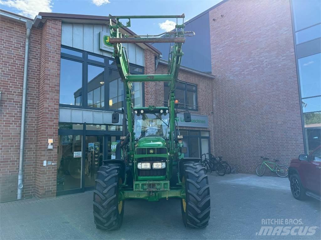 John Deere 6620 Tractors