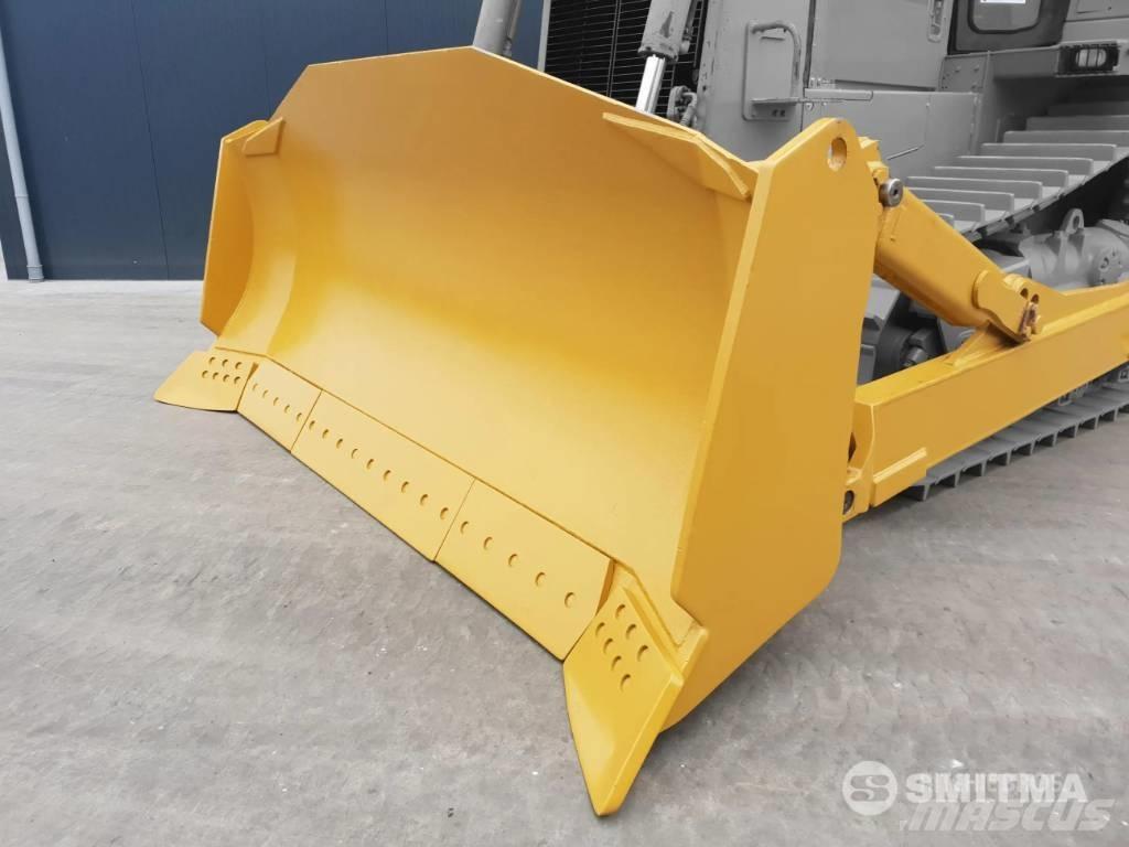 CAT D8T Blades